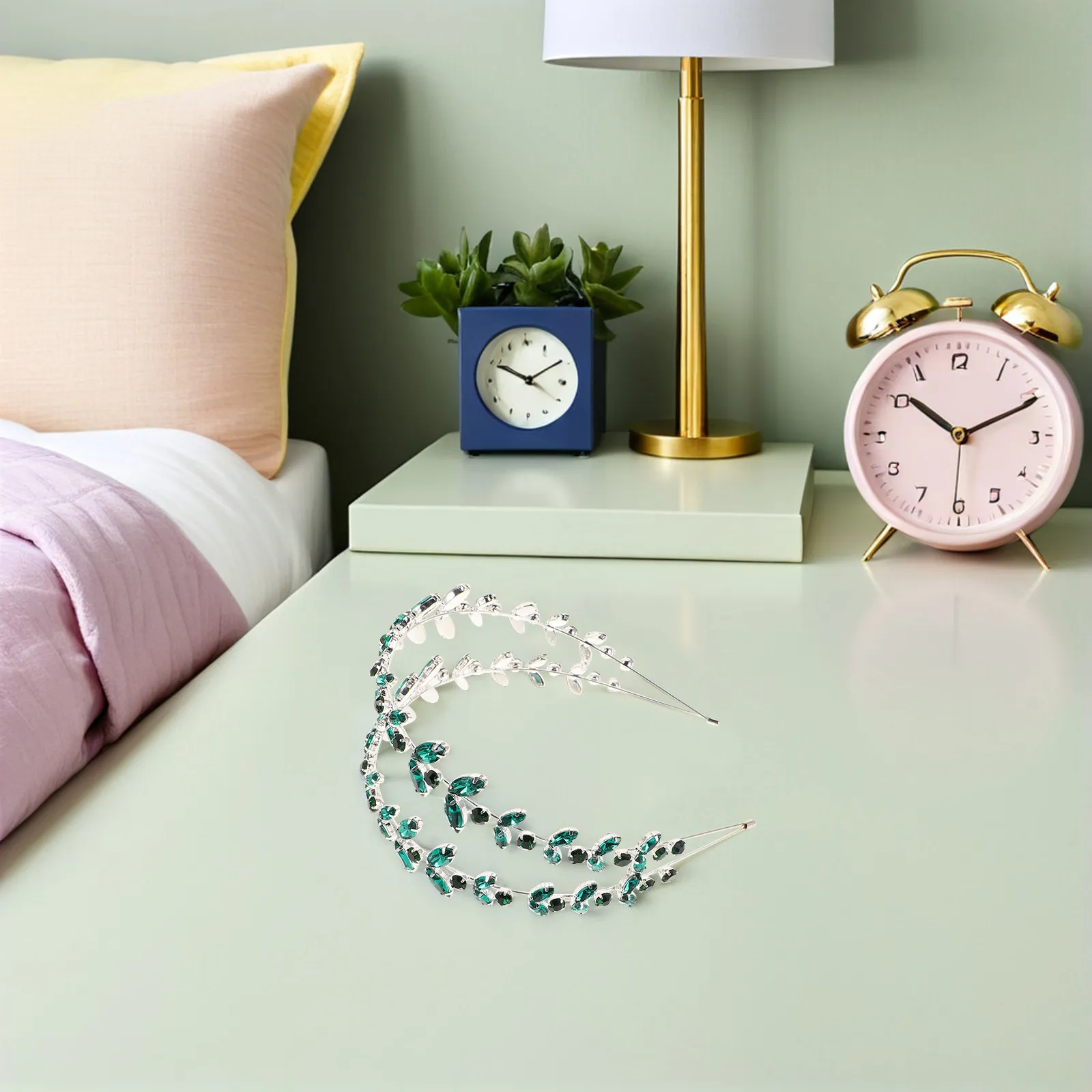 

Двухслойная зеленая повязка на голову с кристаллами, свадебная повязка для волос со стразами, свадебная лента для волос, аксессуары для волос невесты, головной убор с листьями