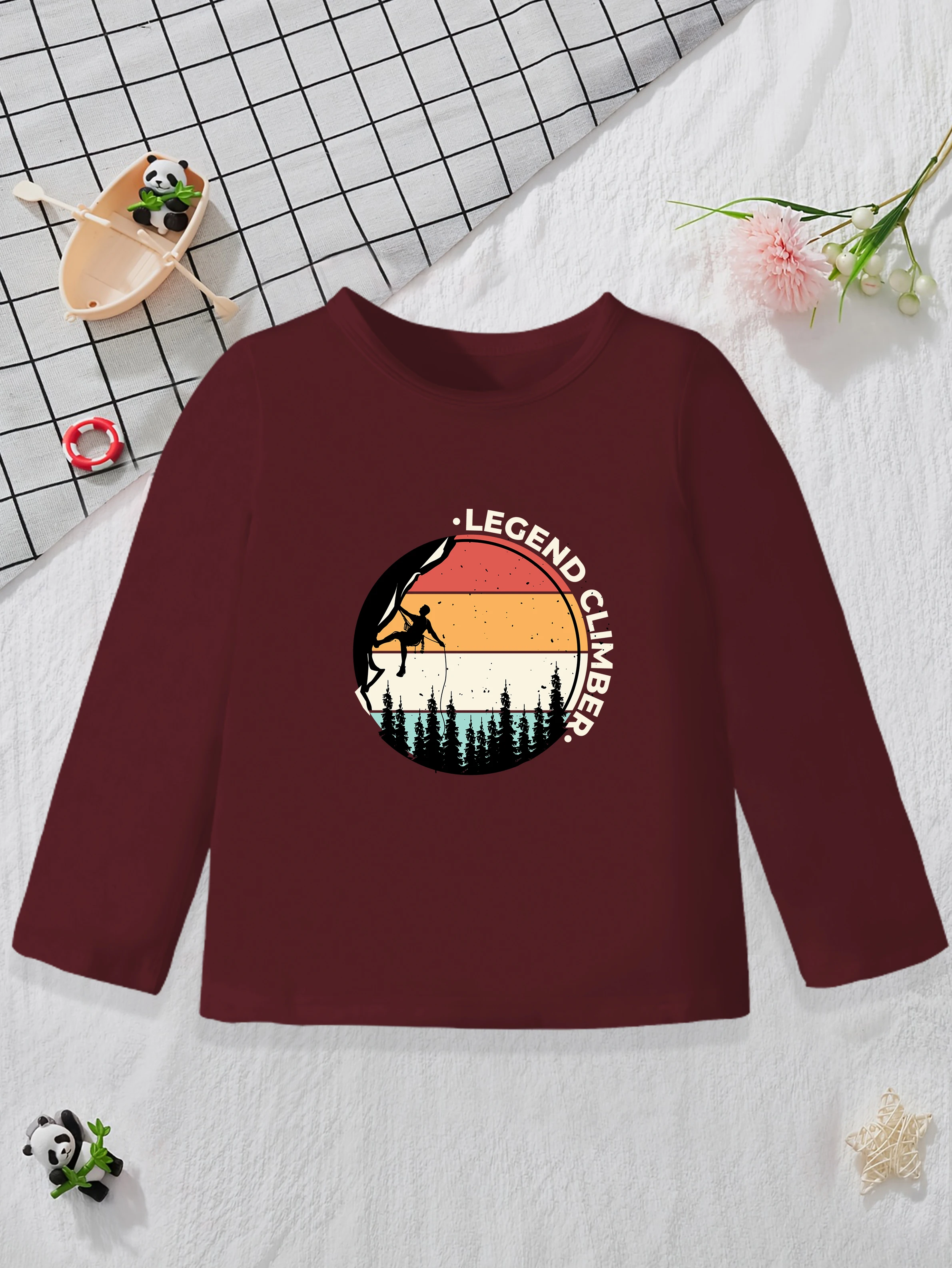 

1 шт.: Осенний повседневный базовый слой для мальчиков с рисунком скалолазания и заката