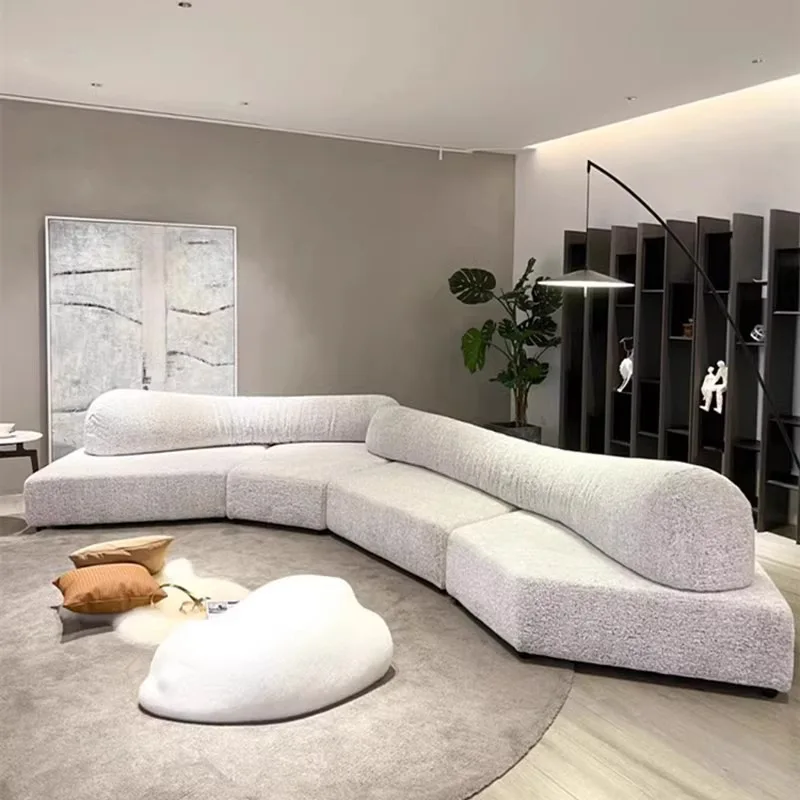 Minimalistisches Sofa aus Steinstoff