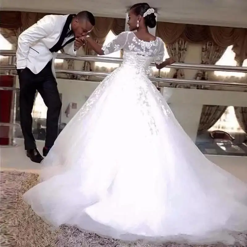 Vestidos de novia personalizados de talla grande para niñas negras sudafricanas con cuello transparente y media manga con botones en la espalda