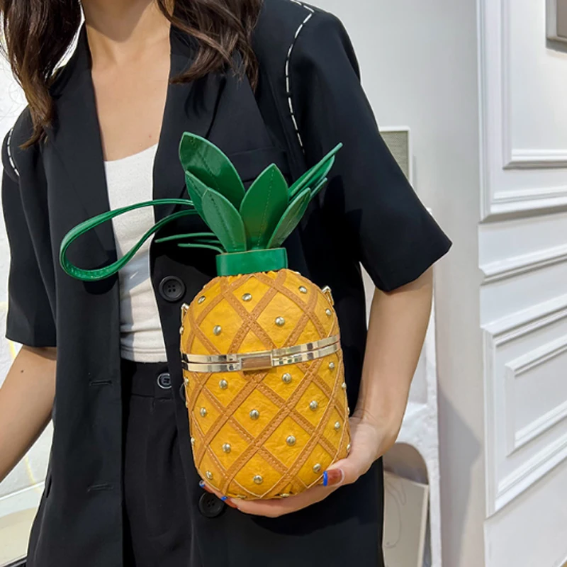 حقيبة كروس متعددة الاستخدامات على الموضة الكورية الجديدة لعام 2025 حقيبة كتف نسائية على شكل أناناس