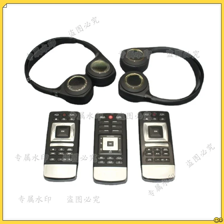 

1Pc for Range Rover Executive Sport Sport Sport Discovery 5 Five Star Pulse Rear Entertainment TV Remote Control Earphones