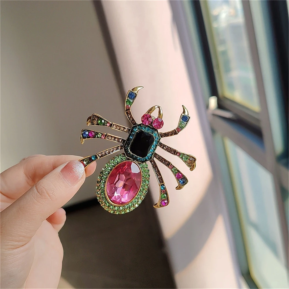 European and American rhinestone spider brooch ladies high-end suit decoration fashion personality insect brooch pin accessories