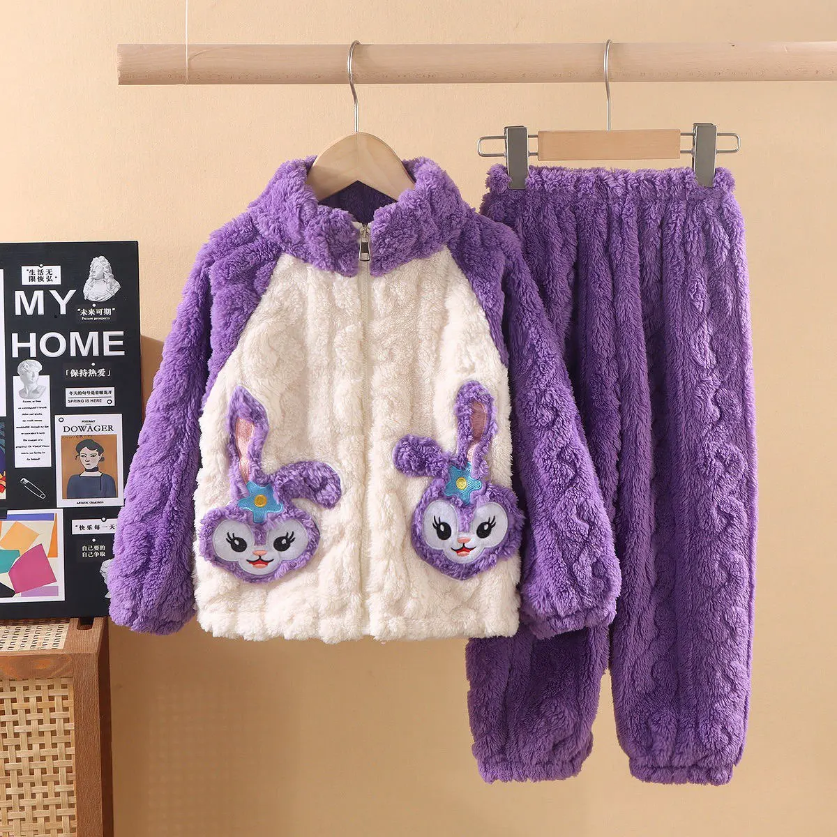 

Свободная короткая куртка на утином пуху с карманами и шнурком, повседневная зимняя новая женская однотонная верхняя одежда с капюшоном на молнии