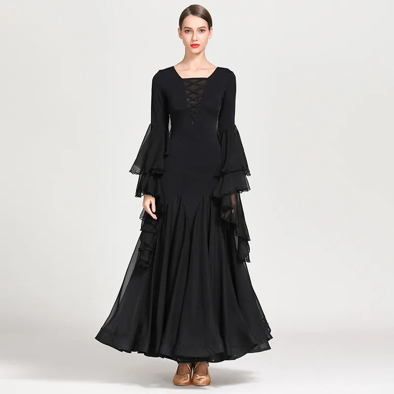 ที่กําหนดเองใหม่โมเดิร์นเต้นรําชุด 1866 มาตรฐานแห่งชาติชุดเต้นรําฝึกเสื้อผ้าชีฟองลาก Queen ชุด