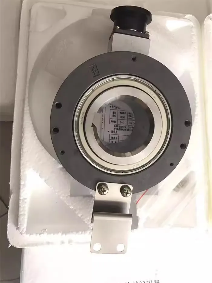 ZKT-D120H45-51.2B-C12F X65AC-10 العلامة التجارية الجديدة الأصلي يو هنغ التشفير