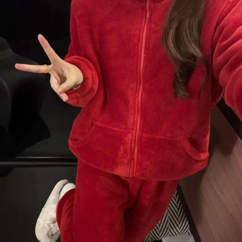 

Minimalist Coral Fleece Women's Pajama Set Winter Flannel Nightwear Sweet Cute Sleepwear Keep Warm Thicken Hooded Robe Homewear