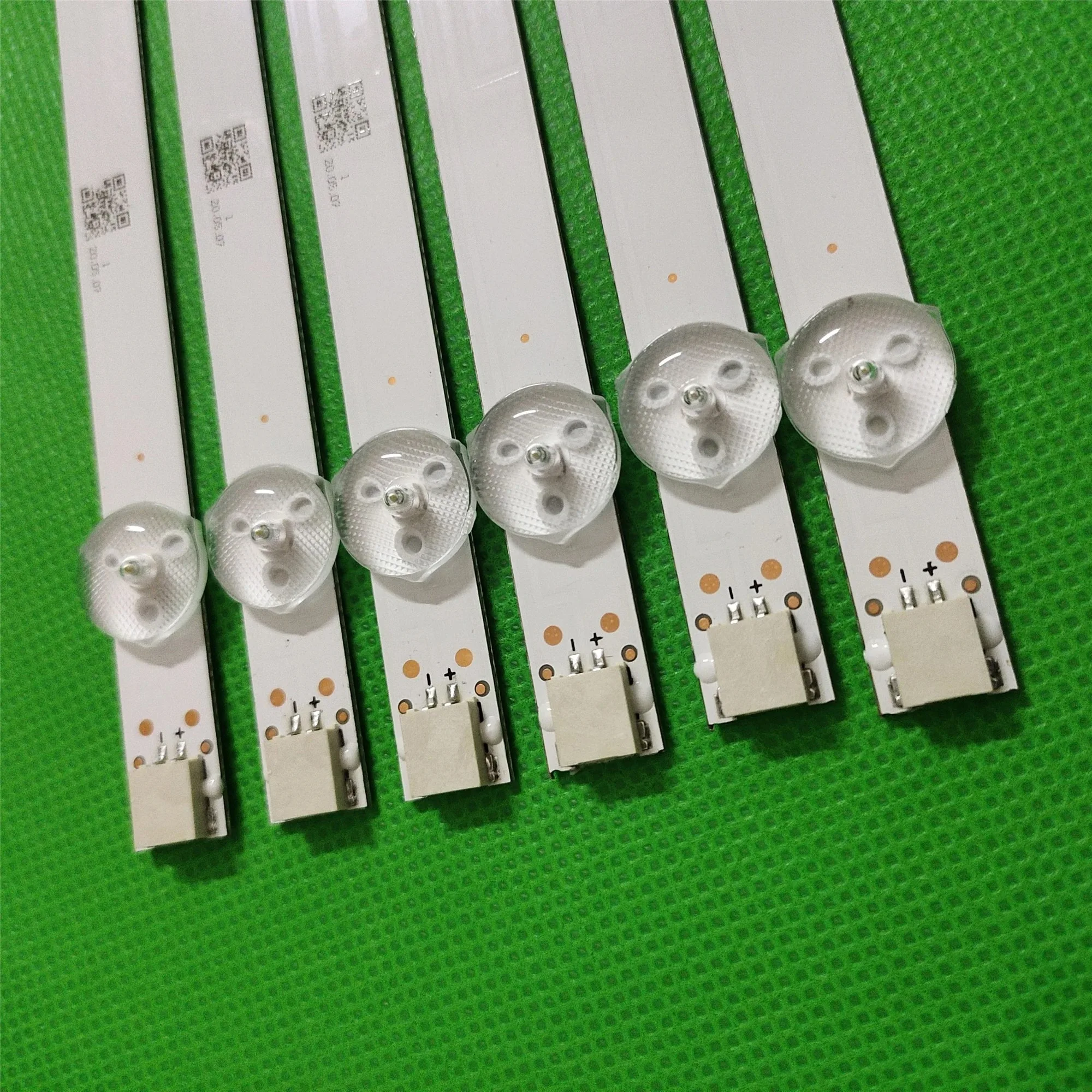 LED strips for LG 47 TV 47LN5400 47ln575s 47LN613S 47LN613V 47LN6130 47LN6138 47LA620S 47LA6208 47 ROW2.1 REV 0.7 1 L2 TYPE