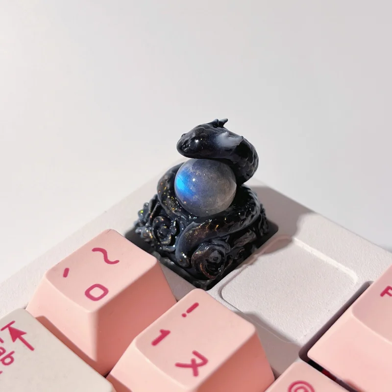 Cute Spirit Snake Keycap Kawaii Custom Resin DIY Artisan Key Caps for Mechanical Keyboard Gamer Accessories Gift MX Cross Switch