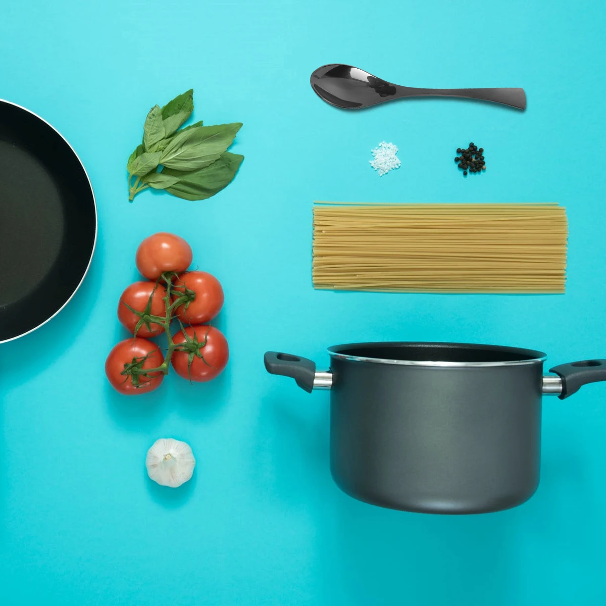 

Titanium-plated Black Stainless Steel Lightweight Easy Clean Home Hotel Kitchen Bar Utensils