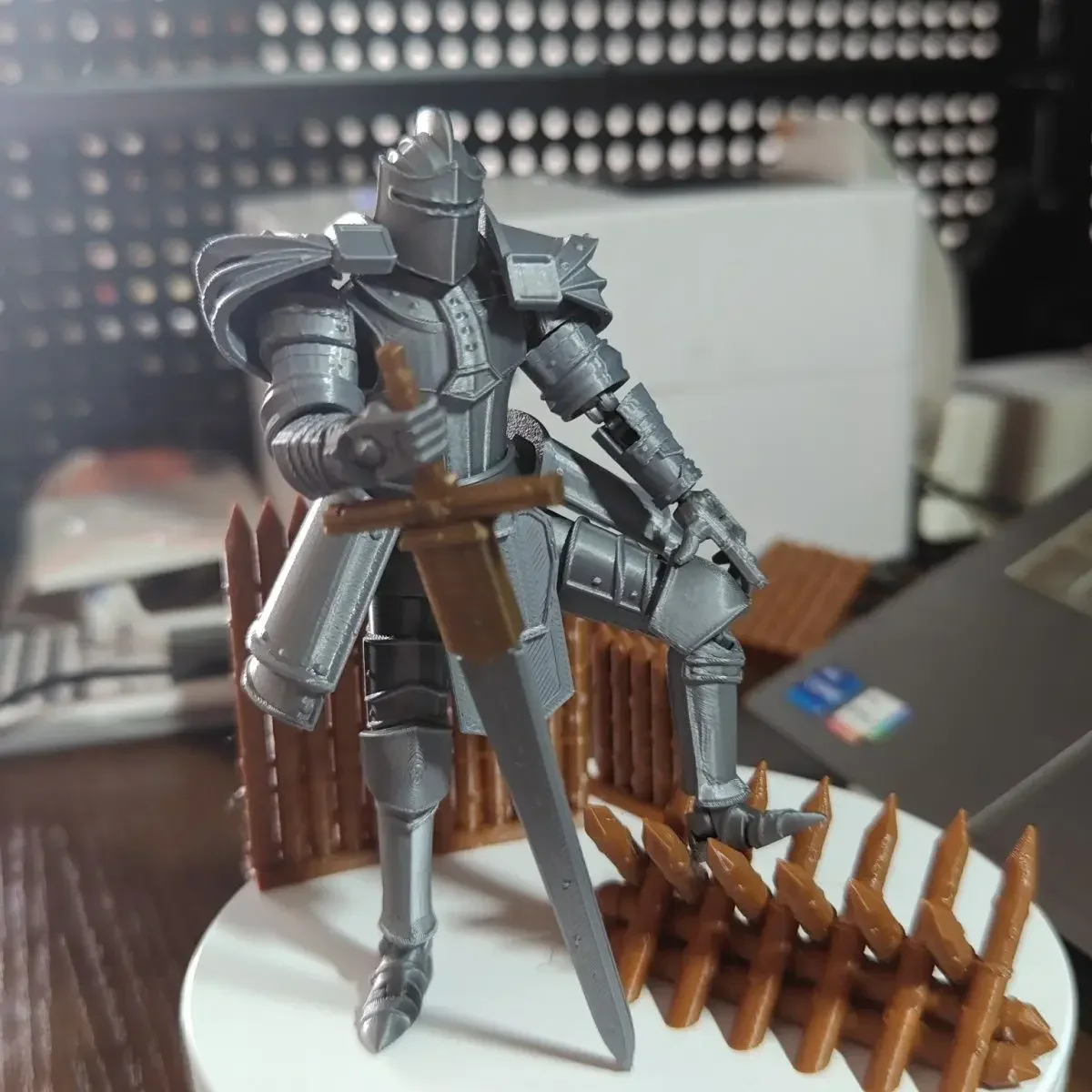 Medieval Heavy Armor 3d Printed Multi-articulated Mobile Soldier Model