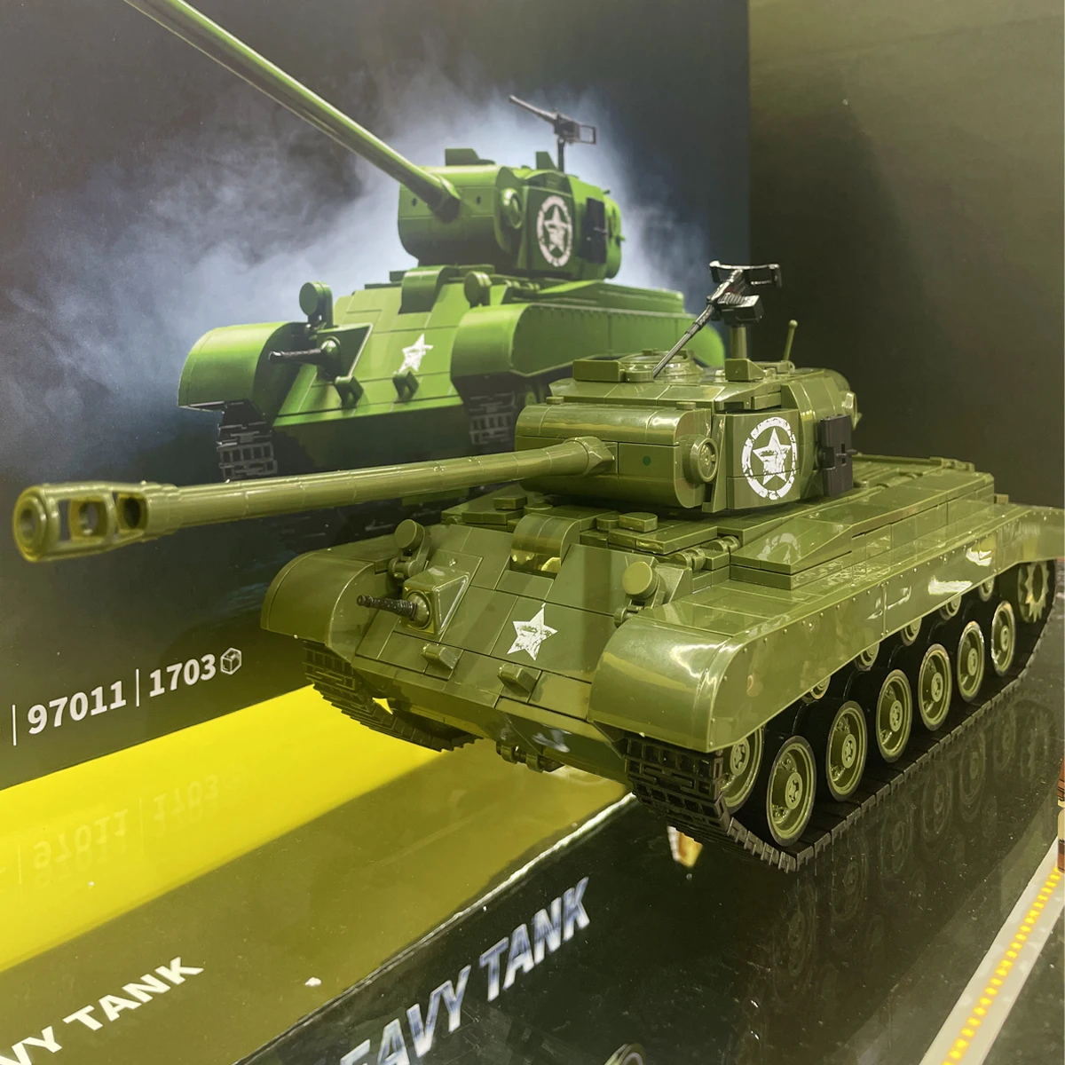 

Military M26 Pershing Tank Building Blocks WW2 City Armored Car Army Soldiers Bricks Model Toys For Kid Birthday Gift MOC