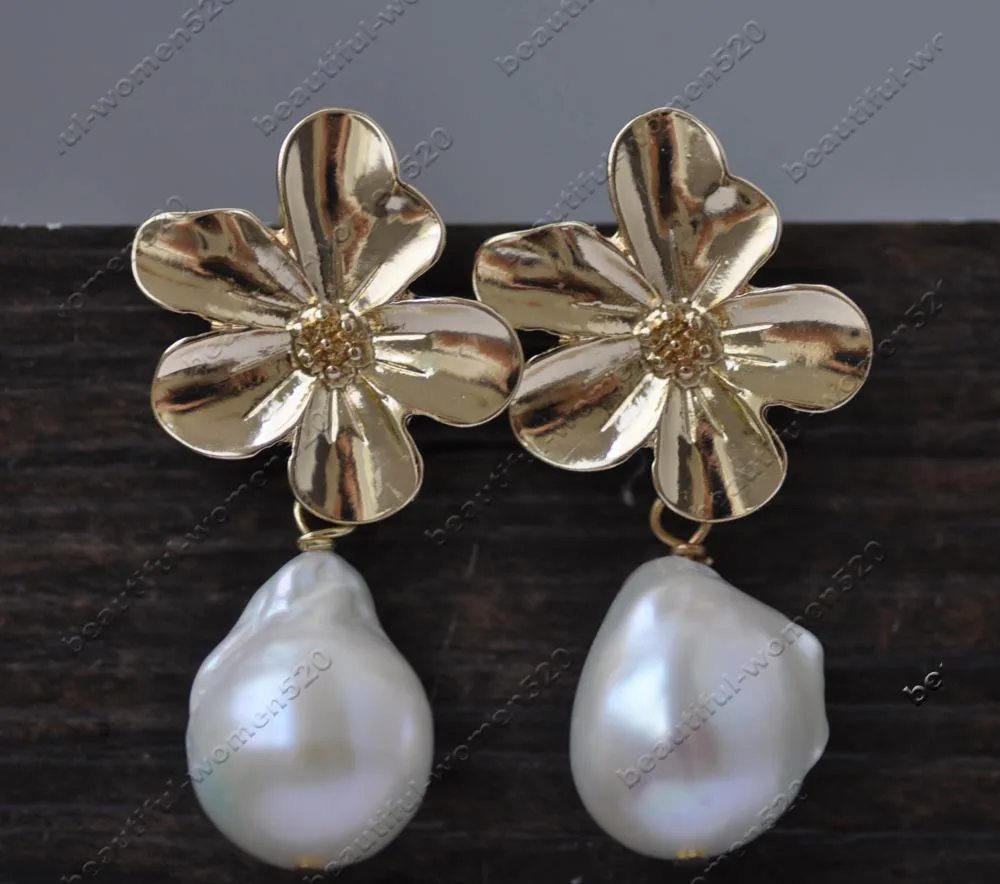 MTC·STAR Z13365 Handwork Gilded Five-petaled Flower 17mm White Baroque Drop Keshi Pearl Dangle Earring Jewelry