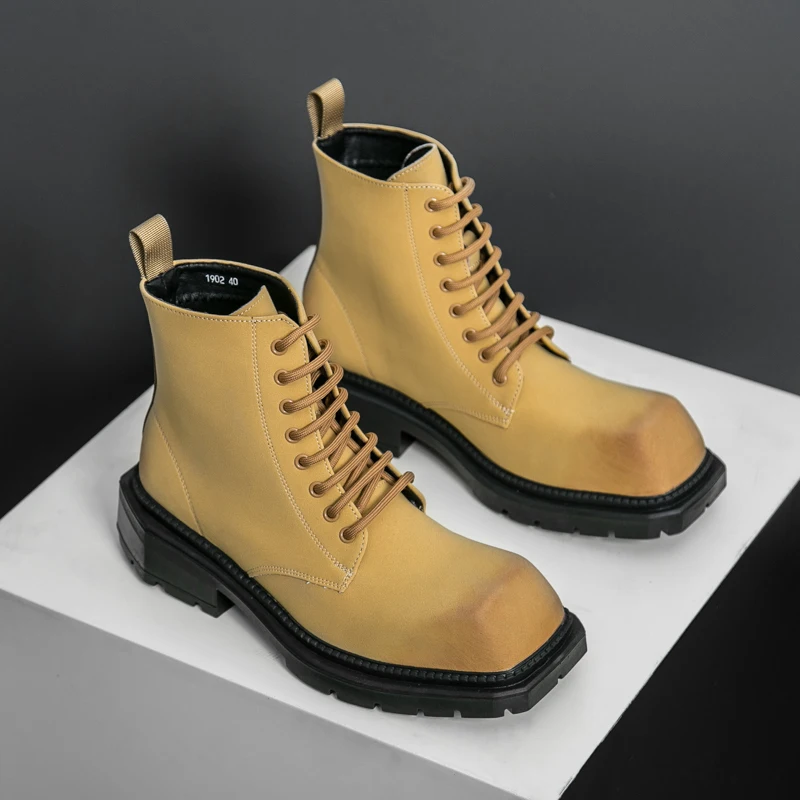Botas amarillas de lujo para hombre, cómodas botas de cuero con plataforma para motocicleta, botines antideslizantes para hombre, botas de seguridad, botas masculinas