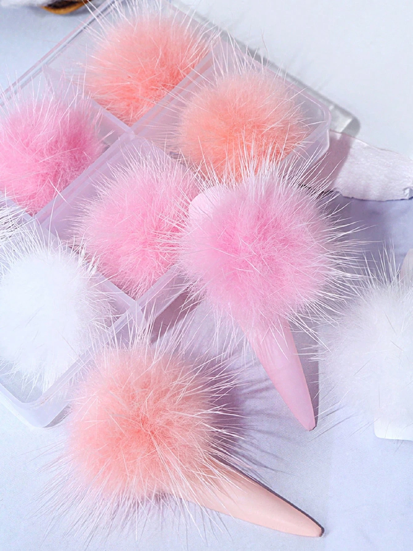 6 Pcs/Box Fluffy Pompoms Nail Art Jewelry Plush Ball Detachable Magnetic Hairball Kawaii French Manicure Decoration Accessories
