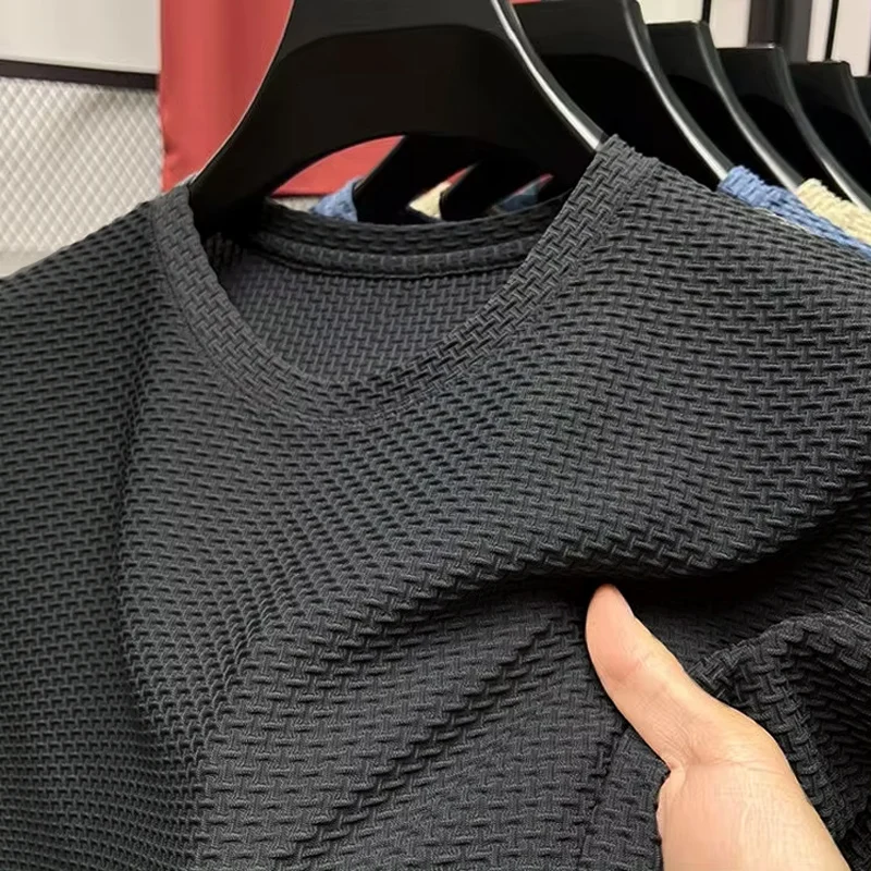 M-5XL verão novo masculino em torno do pescoço manga curta camiseta resistente a rugas e respirável textura superior tecido lazer versátil