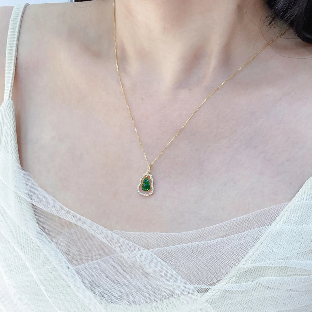 Collana con zucca in argento S collana con catena a clavicola in giada Fu verde personalizzata nuova donna Versatile cinese