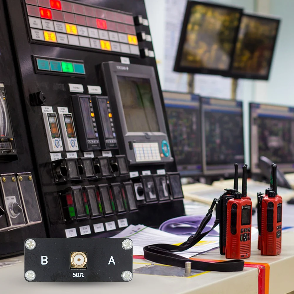 10W 1-to-2 Antenna Switch Aluminum Alloy DC-500Mhz RF Switch Portable SDR Transceivers Radio Switch Manual Switch