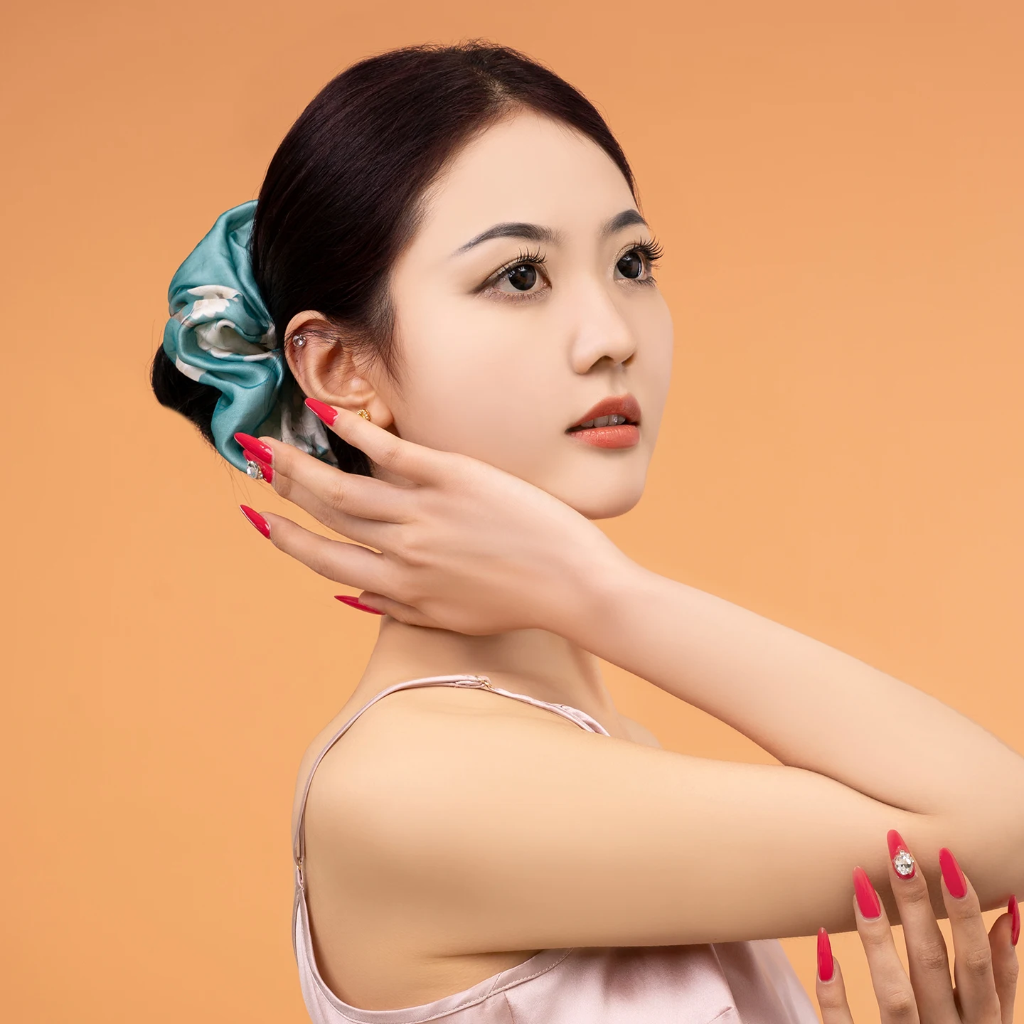 

100% Silk Hair Scrunchies Silk Elastic Hair Rope Headwear Hair Ties Summer Large Intestine HairBand Women Girls Hair Accessorie