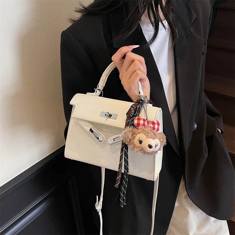 

Premium Weekend Bag Women Multifunctional Shoulder Handbag Light Luxury For Short Getaways And Relaxation Periods