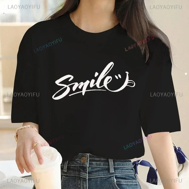 Smile - Relax, Simple Text Style Shirt, Suitable for Daily Commute Wear, Women's Fashion Casual Short-sleeved T-shirt