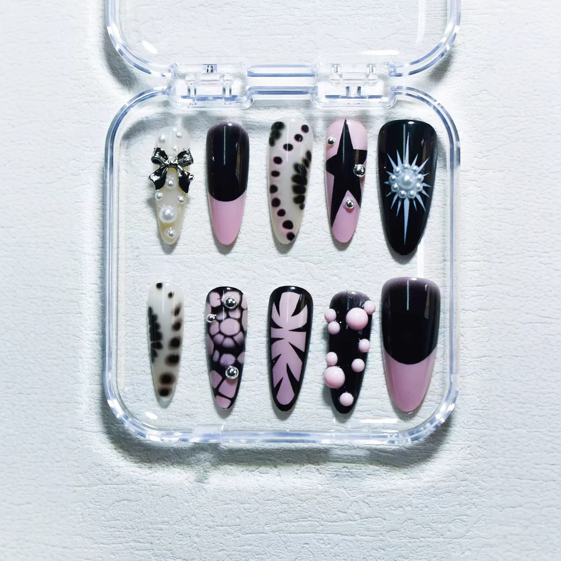 เล็บปลอมลายเสือดาวสีชมพูดำหวานเย็น 10 ชิ้น ทำมือ สำหรับผู้หญิง สไตล์ยุโรป กอธิค พังก์