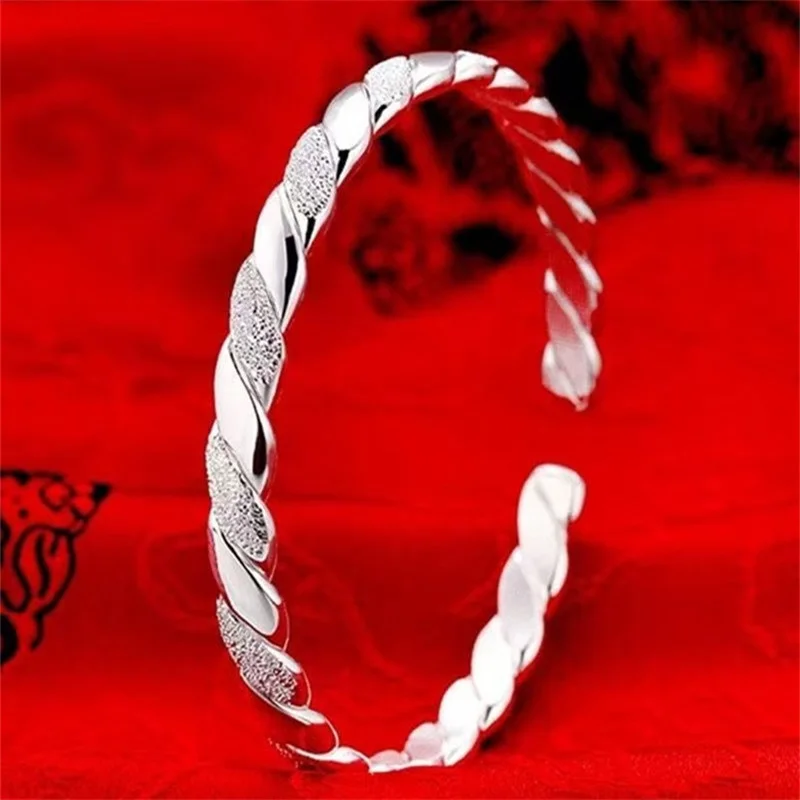 Elegant Ladies 999 Fine Silver Mobius Twisted Open Bangle Alternating Matte & Crushed Ice Polished Surface Minimalist Romantic D