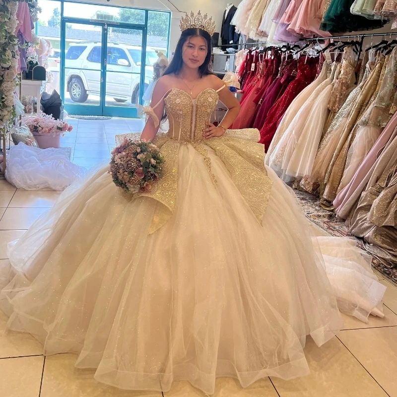 Champagne Off Shoulder Glittered Quinceanera Dress Voluminous Sequins Beads Vestidos Prom Vestidos De Baile Tulle Custom Made