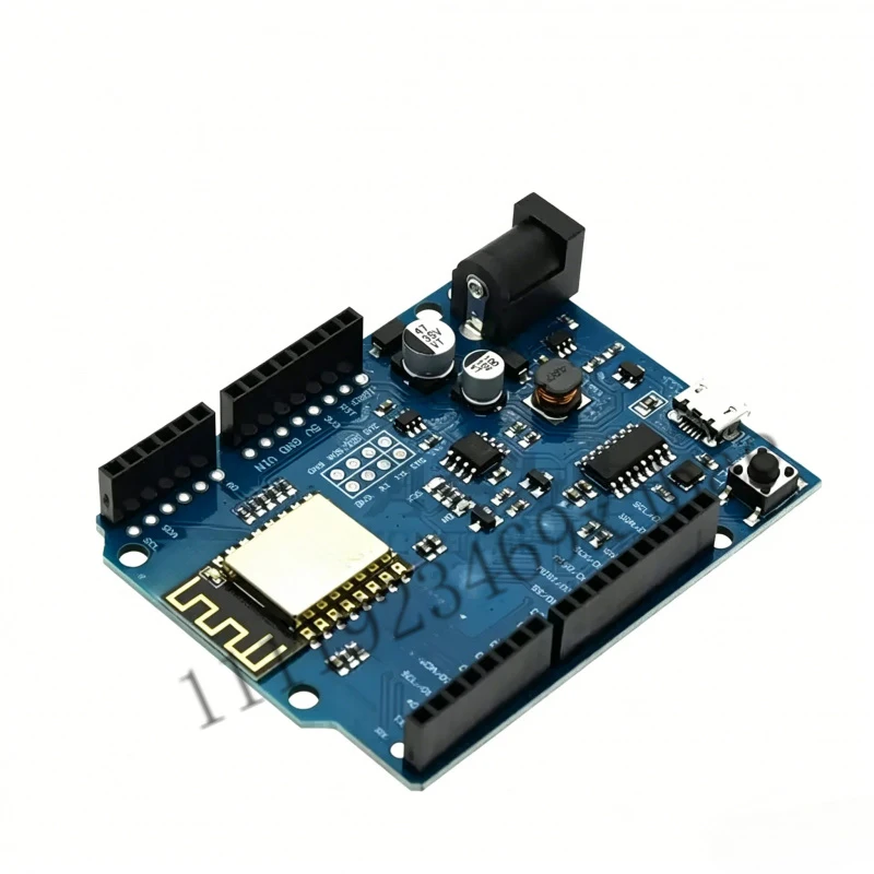 esp8266チップベースの5個のwifi開発ボード、arduino-unoレイアウトと互換性のあるiotワイヤレスモジュール