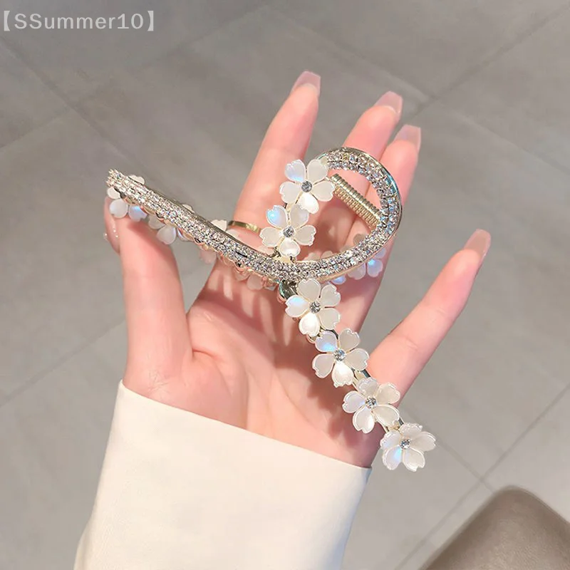 

【SSummer10】Gold Flower Large Rhinestone Metal Hair Grab Clip - Back Head Headdress Shark Hairpin for Women【SS】