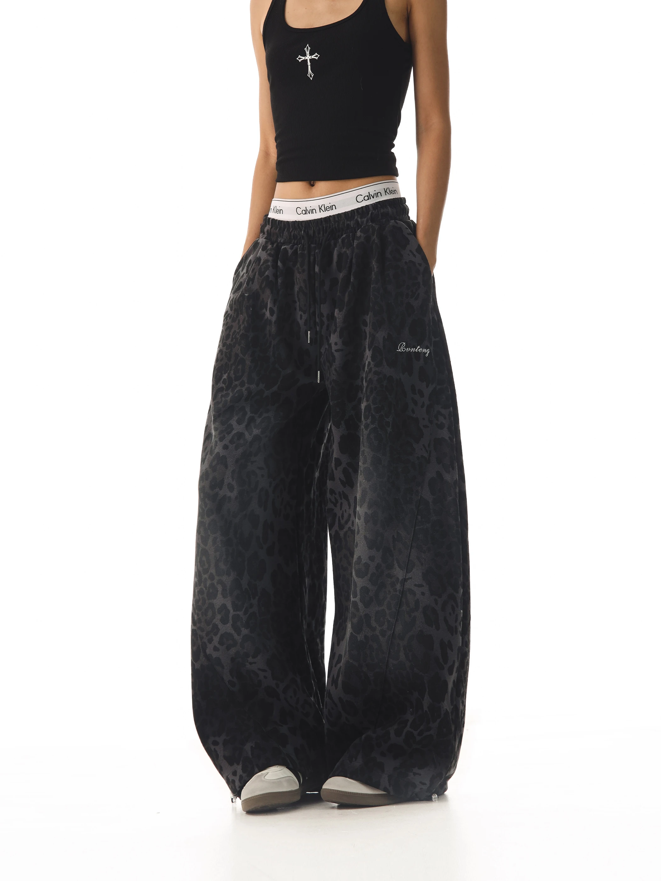 

Женские винтажные повседневные брюки с леопардовым принтом, свободные прямые длинные брюки, удобные, осенние, модные, для женщин