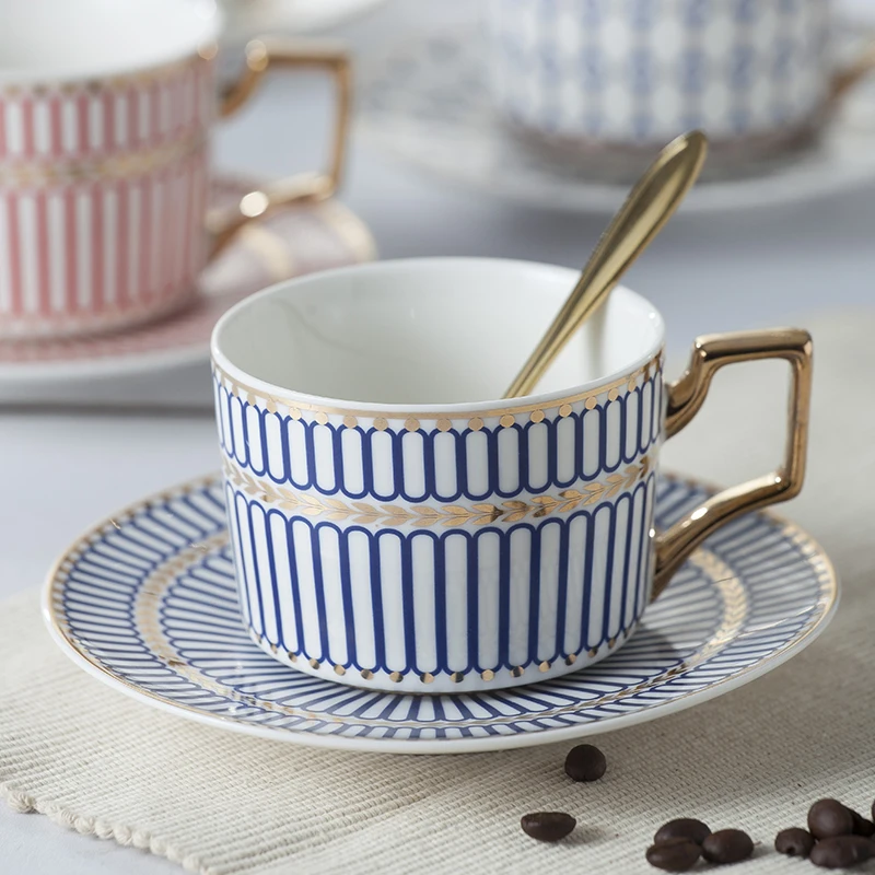 Nordic Style Luxury Coffee Cup Saucer Set Striped Ceramic Mug Porcelain Milk Tea Drink Cup Sets Kitchen Drinkware Creative Gift