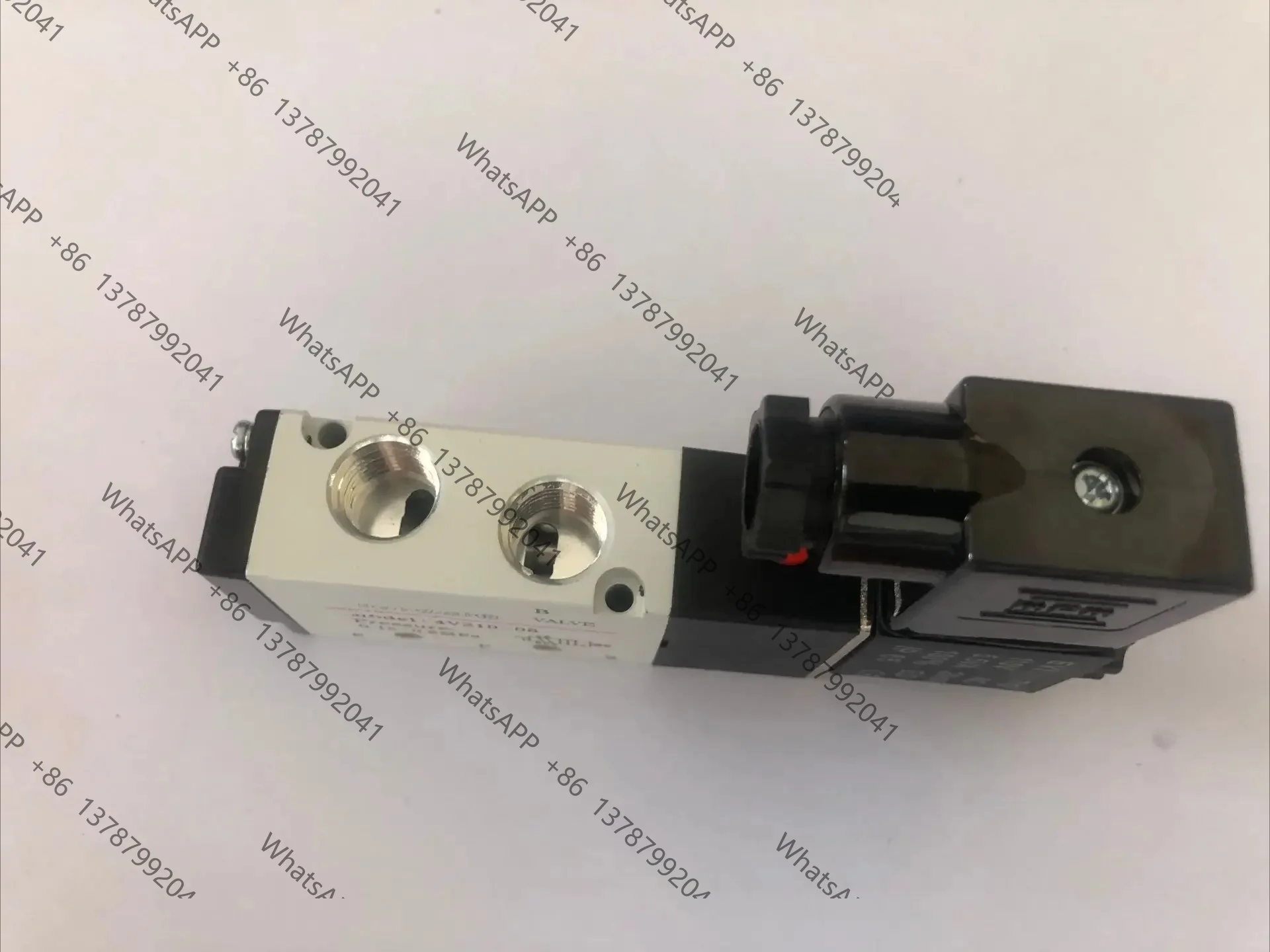 2 Position 5 Way Air Solenoid Valve 4V210‑08 1/4