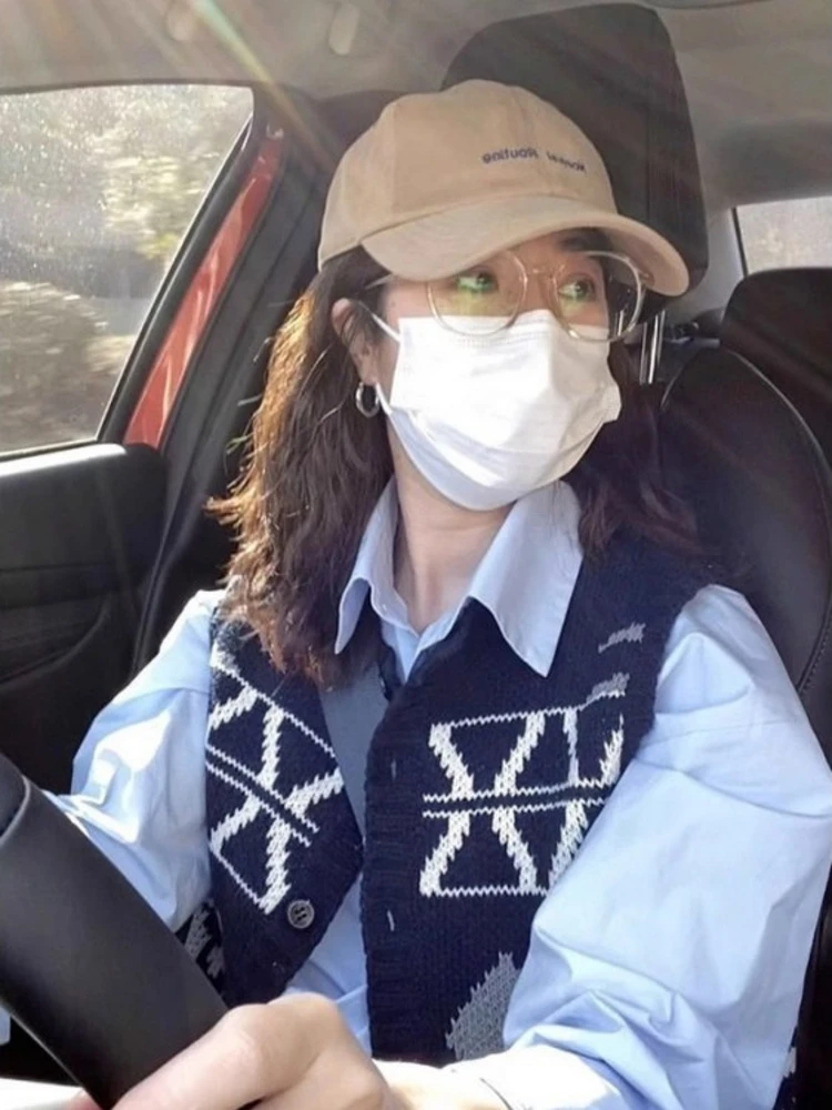 

Blue Loose Women's Shirt Fashionable Design Versatile Layering Spring 2026 New Style Comfortable Breathable Pure Color Long S...