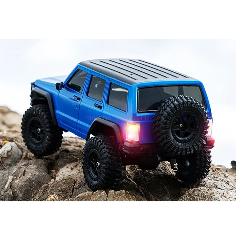 C8809 1/18 RC Auto 2.4G Telecomando Crawler 4WD Arrampicata Elettrica Fuoristrada Modello di Auto Giocattoli per I Bambini