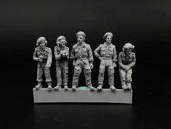 Figura de resina fundida a presión a escala 1/72, Kit de montaje de modelo de soldado blindado británico, sin pintar, envío gratis