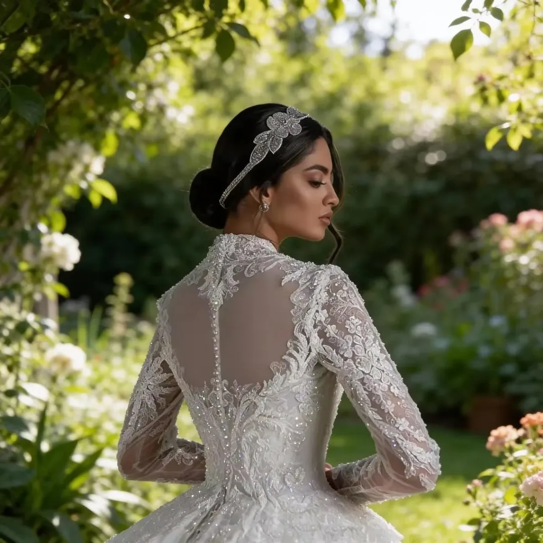 Ball Gown Wedding Dresses For Woman Elegant High Neck Sparkling Long Sleeves Appliques Wedding Gown Robe De Mariee