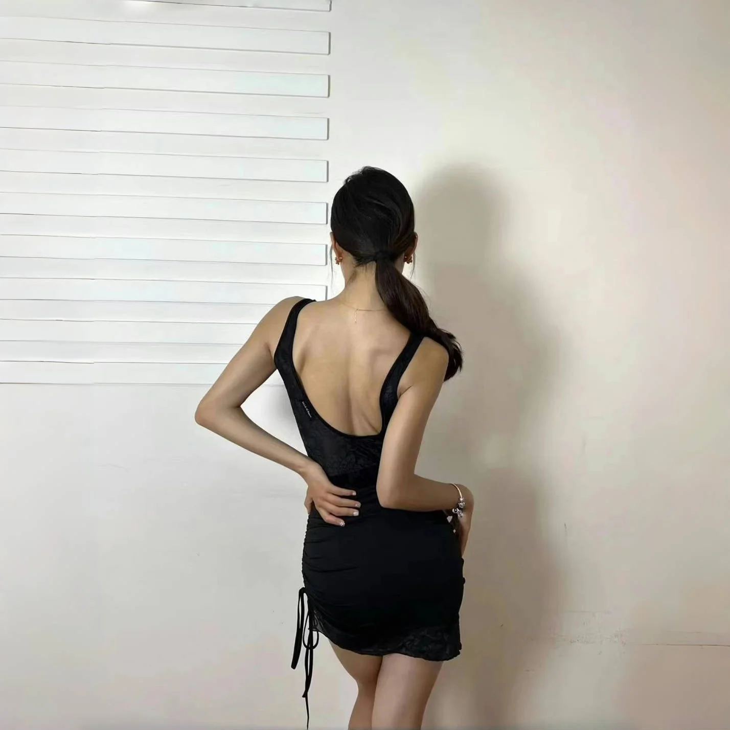 costume da ballo standard nazionale latino per adulti da donna personalizzato gilet patchwork in velluto tuta senza schienale mezza gonna abito con frange