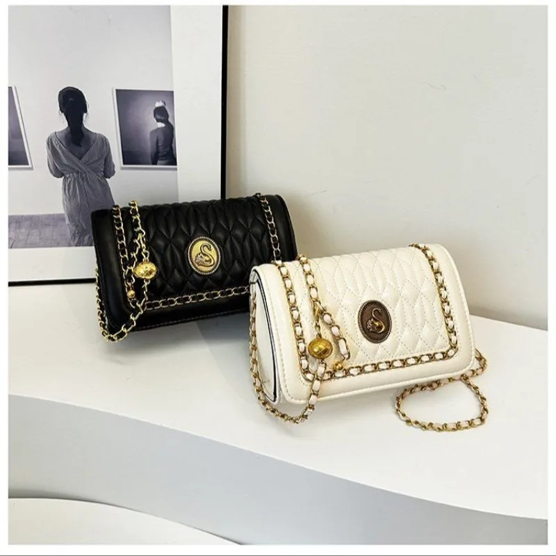 

Stylish Retro Chic Designer Diaper Bag Women Luxury Leather Tote Large Capacity Elegant Crossbody Shoulder Bag For Vintage Vibe