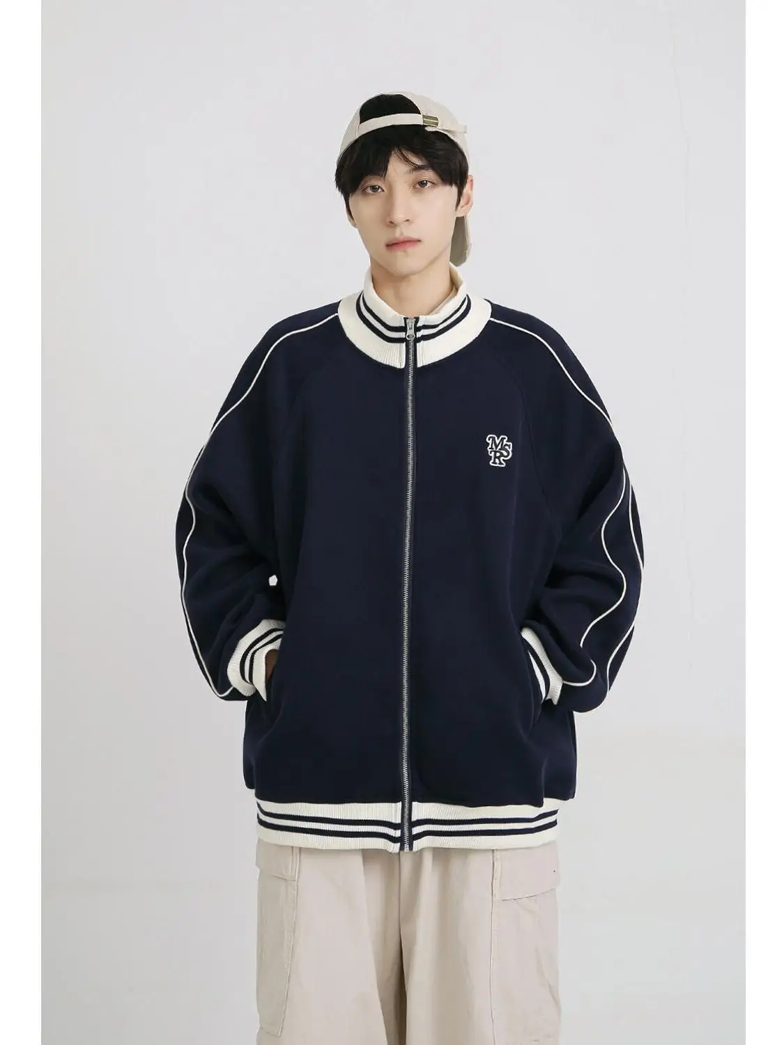 

Мужская бейсбольная куртка в стиле ретро-американский кэжуал, свободного кроя, спортивная верхняя одежда, с вышитым воротником, в стиле колор-блок, осенняя, трендовая