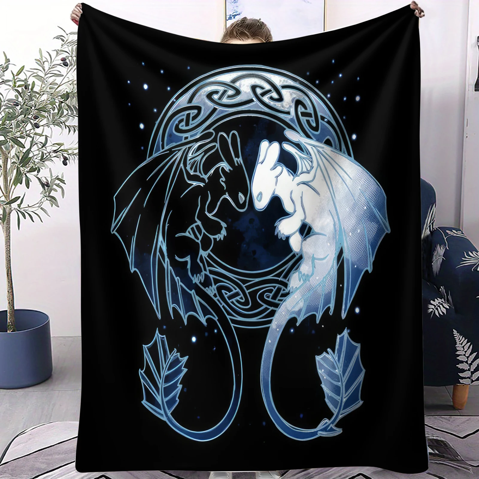 Manta de Franela de Dibujos Animados Cómo Entrenar a tu Dragón, Furia Ligera y Desdentado, Manta Decorativa Multifuncional Suave, Regalo para Fanáticos de la Película