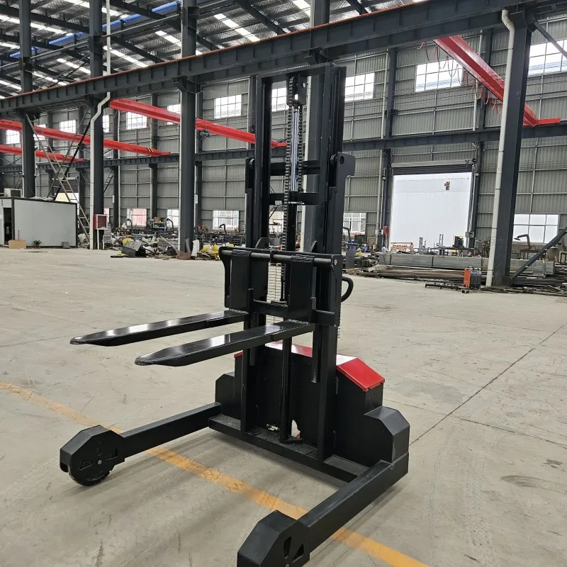 1500kg 2000kg Stacker Pallet Listrik Luar Ruangan Forklift Medan Kasar untuk Lokasi Konstruksi dan Jalan yang Berat