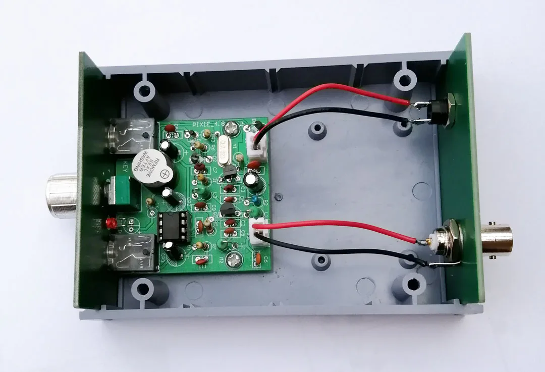 Super PIXIE CW shortwave transceiver complete set of loose parts with shell 7023KHZ