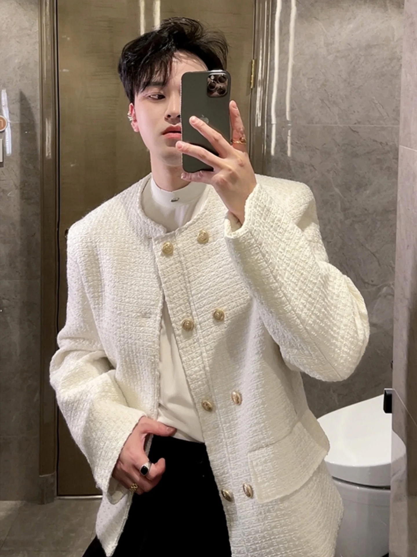 

Мужская повседневная куртка с двойным рядом пуговиц, роскошной текстурой и вышивкой, осенняя, легкая, приталенного кроя, молодежная, модная