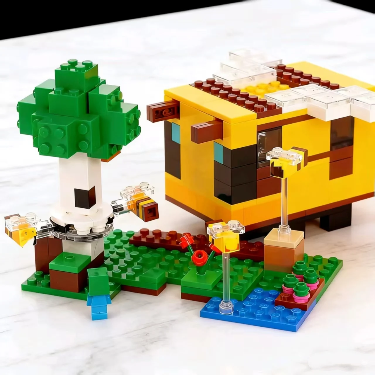 

Compatible Brands Brick Sets My Pixel World Game Series Building Blocks 21241 Bee House Cottage Bee Farm MOC Toys Gift