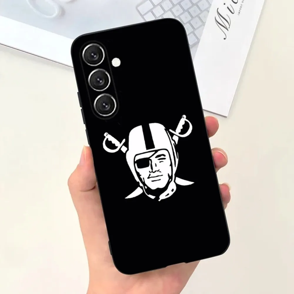 R-Raiders O-Oakland Phone Case For Samsung S21,S22 Ultra,S20,S30 plus,S22 plus,S23,S30 ultra 5G Silicone Cover