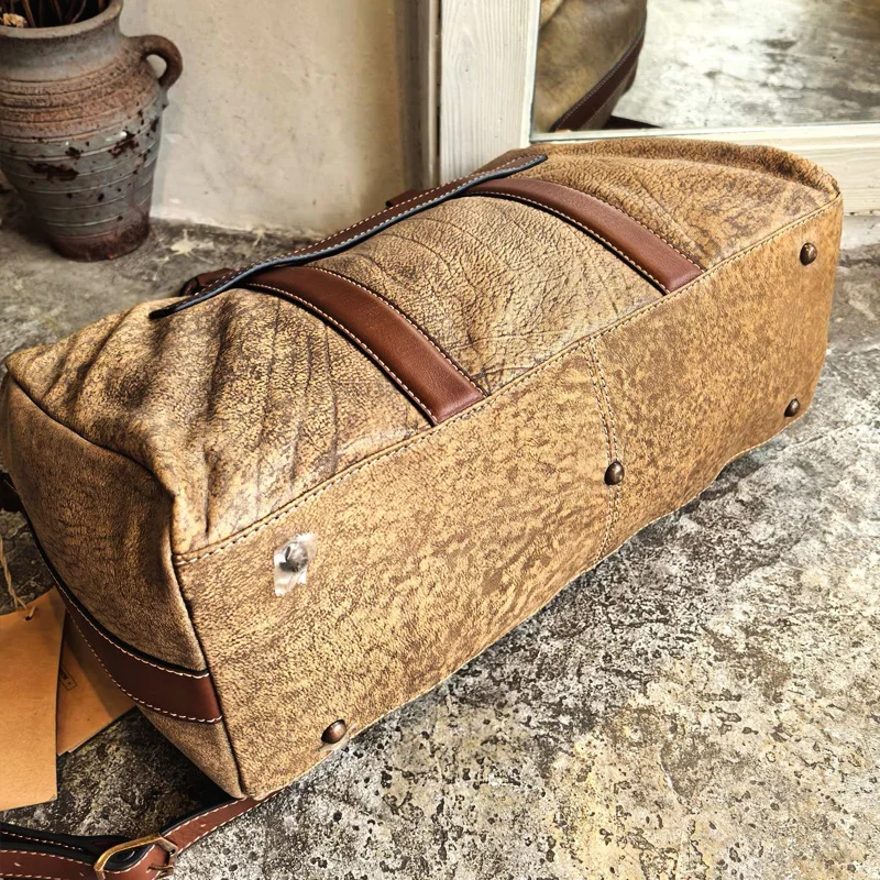 High end customized real cowhide men's large capacity travel bag, casual outdoor soft cowhide shoulder crossbody bag