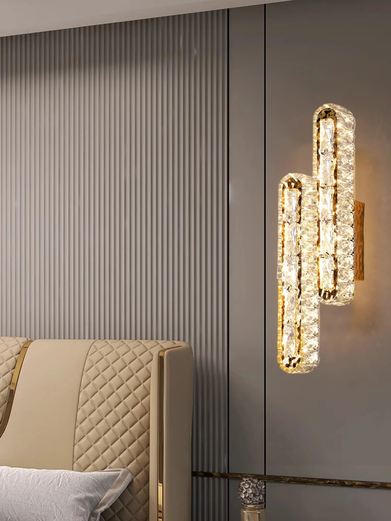 Gold/Black Stainless Steel Crystal Wall Sconce for Living Room, Bedroom Room Decoration, LED Light Source
