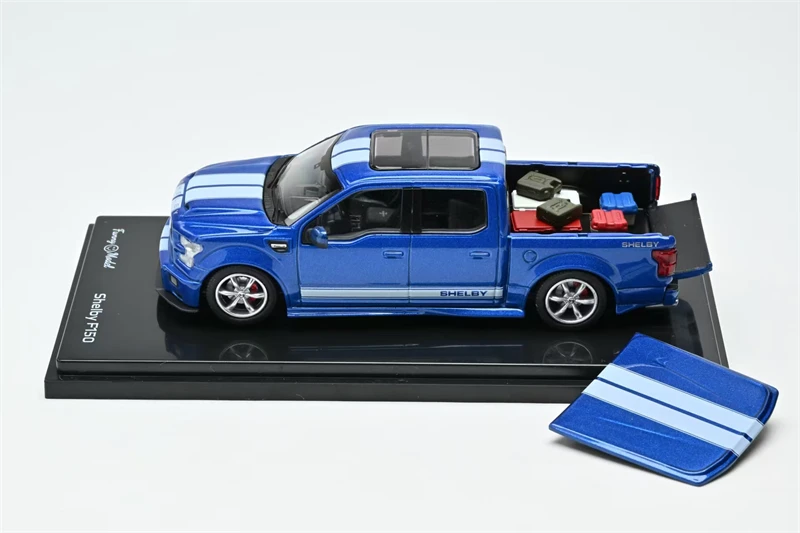 

1:64 F150 Super Diecast Collector's Vehicle Model Car