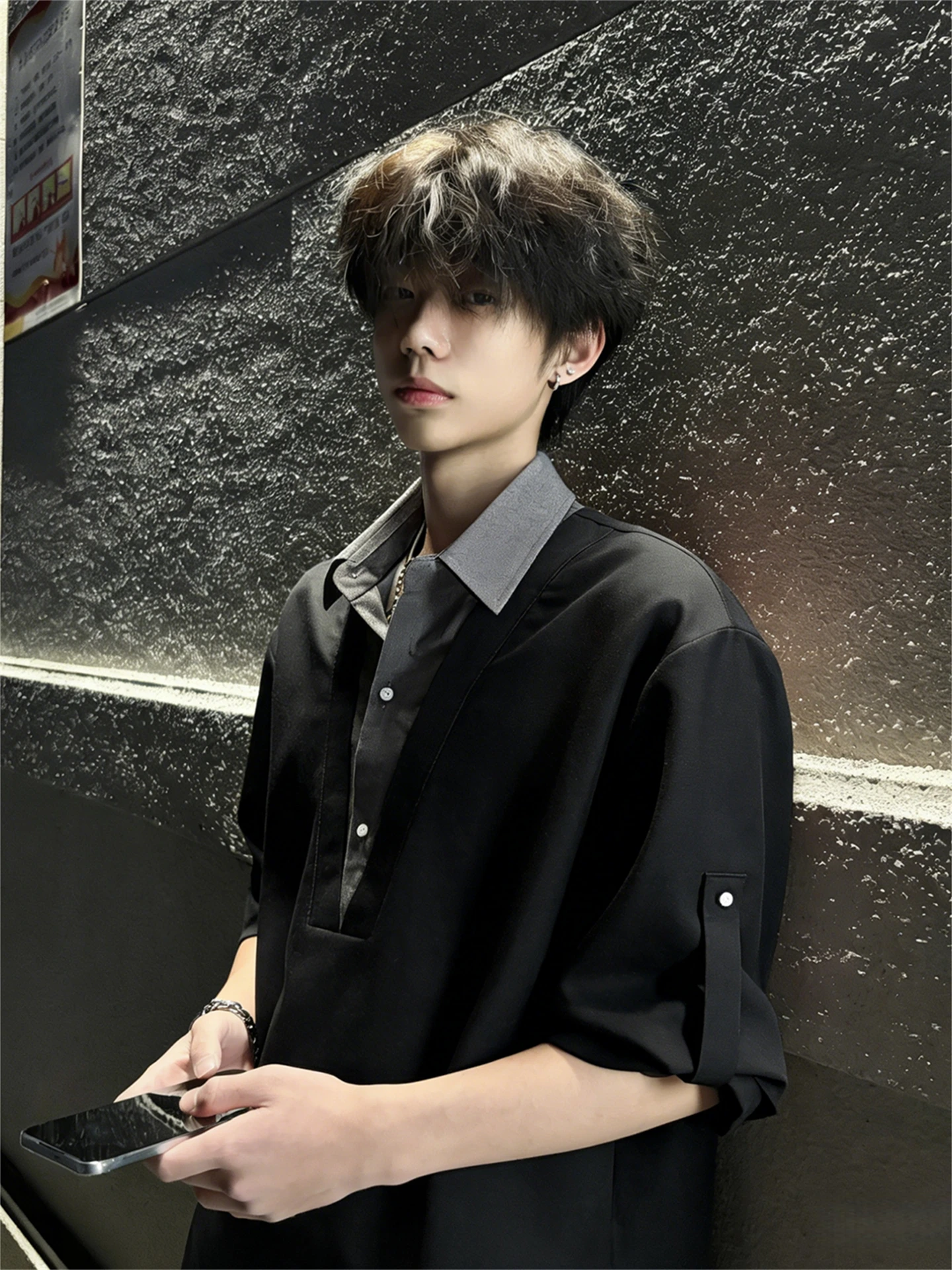 Casual  Collar Long Sleeve Shirt for Men Autumn Style Handsome Adjustable Sleeve Fake Two-Piece Loose Fit Youth Fashion